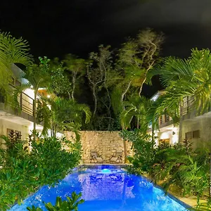 **** Hotel Solera With Pool Mexico